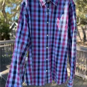 Gap Lived in Wash  Men's Plaid Button-Down Shirt - Navy and Burgundy